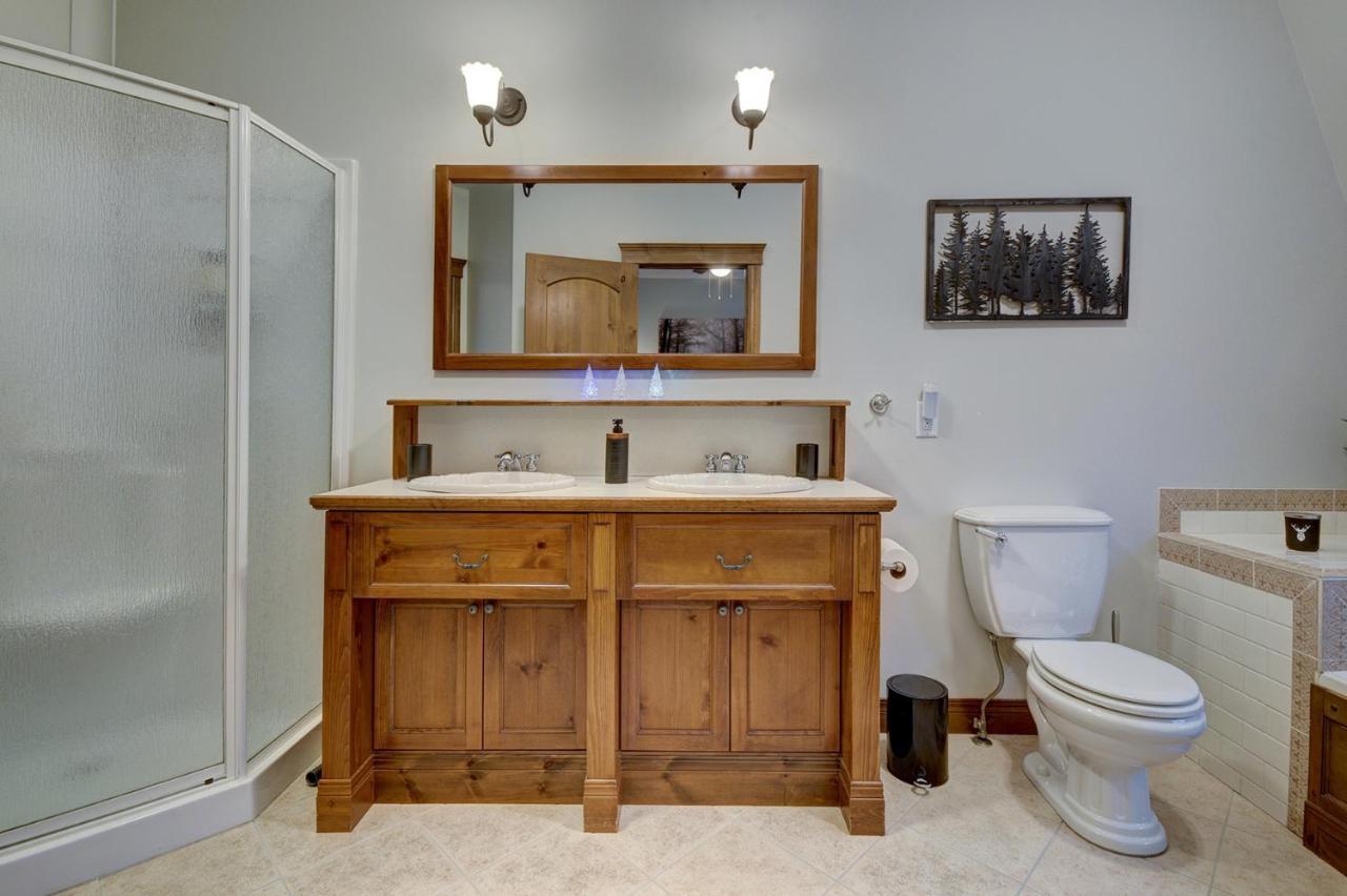 Les Manoirs Wpool & Hot Tub Near Village 120-8 Mont-Tremblant Exterior foto